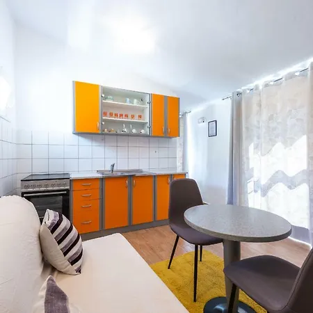 Mimoza Maison d'hôtes 3*