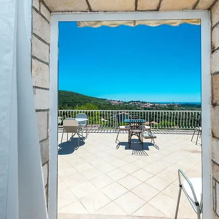 Mimoza Maison d'hôtes 3*