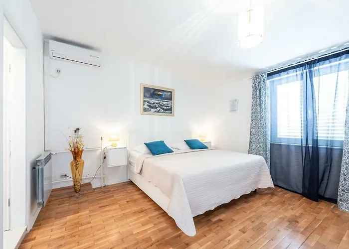 Gostinjska kuća Mimoza